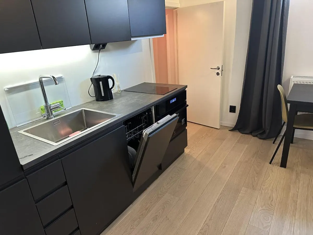 Small 2 Room Apartment In סולנטונה שבדיה